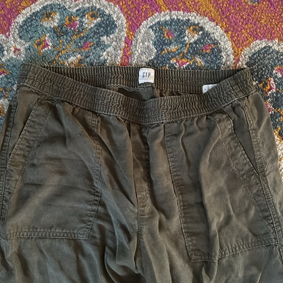 Cargo skinny’s. GAP size S. Women’s pants - Picture 2 of 5